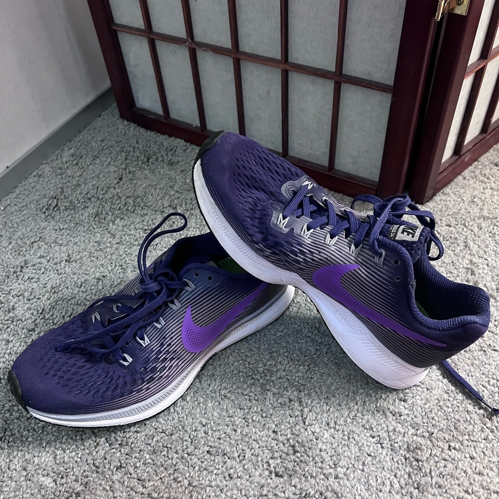 Nike shoes